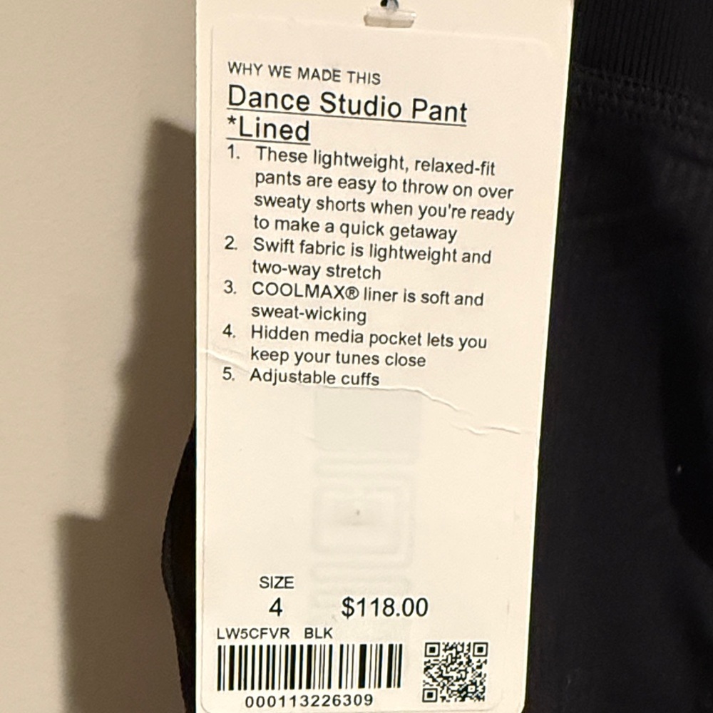Lululemon Athletica Black Joggers Rare Find Size 4 New with Tags Amazing Deal - Picture 7 of 12